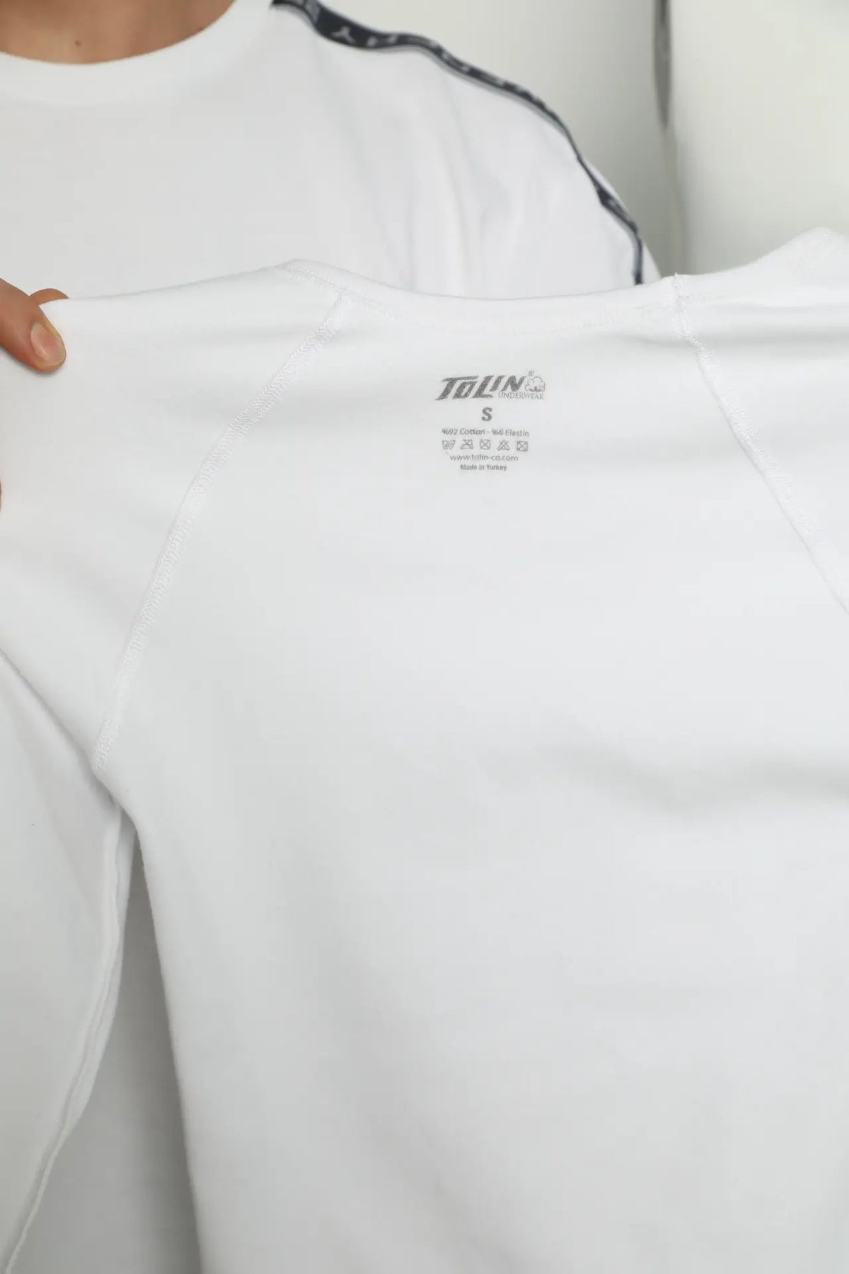 TOLIN8290 | WHITE | tolin-sync:583bbb1afdb593a22cba326f2c94a380382317d103cedc397ecedd045d545fab
